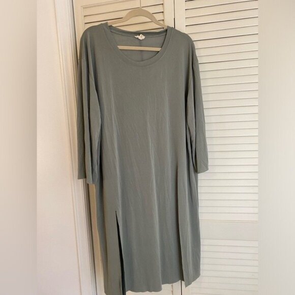 Pol Lightweight Sage Green Dress With Side Slit Size L - Picture 1 of 10